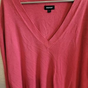 Avenue brand womens sweater